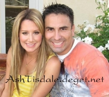 2dlomdk - Ashley Tisdale