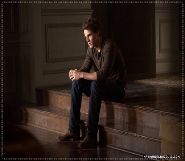 ;; clk Pai nu degeaba m-am cultivizat, tinere...#Tyler=))))) +  Nu fumez, este imoral.; Dar daca o luam ca pe o metafora, am fumat `cultura` #Davina . Dragii mei, este tarziu, eu ma duc sa dorm *dispare* [trebuie sa ies :*:* somn usor &gt;;d&lt; mai am de scris la ceva si maine intru dim
