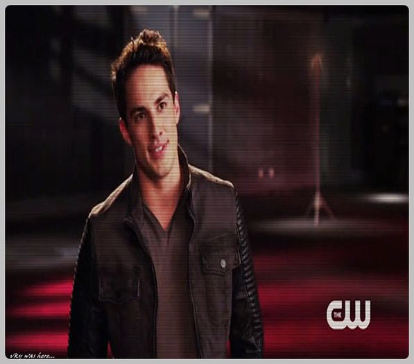 ▬ ❝Heya fratziuer! Ce faci?...#fane + Nu chiar pe oricine... ;)#davina[=))) - here - episode 40 - done
