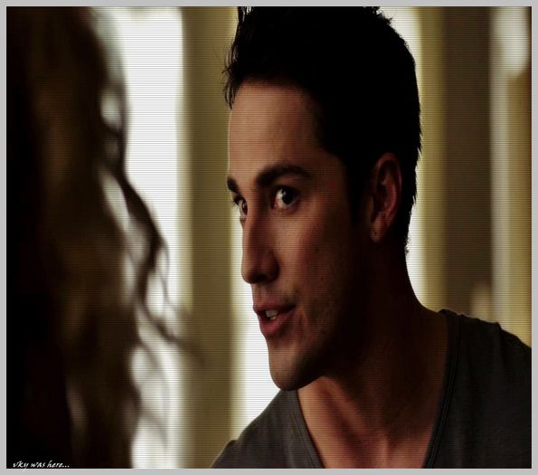 ▬ ❝Esti o femeie frumoasa, dar eu unu nu a`si merge cu tine sus...;p#davina[=)))+[cl] - here - episode 40 - done
