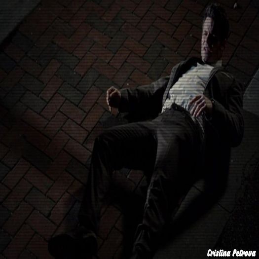 ➹❛ЯΛÐłØΛϾTłVƐ❜☂ *se aruncă pe jos* Mă simt trădat.