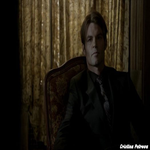 ➹❛ЯΛÐłØΛϾTłVƐ❜☂ *îl îmbrățișează și îl pwpă pe frunce* Ce mai faci ? CL; Ești sănătos, ești bolnav, ești bine, cum mai stai cu pla e perioada adolescenței. #Kol
