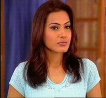 KTRVSATJAOGDRJDNEUZ - Kamya Punjabi