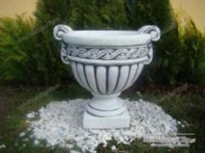 ghiveci de beton ornamental - Prefabricate ornamentale din beton de vanzare