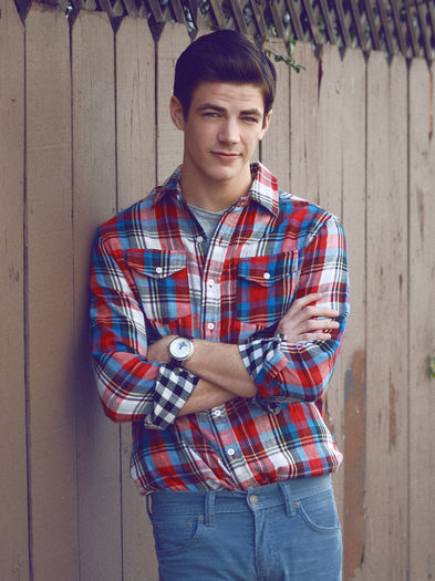 Grant Gustin (1) - Grant Gustin