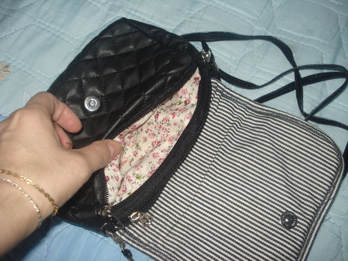 Gentuta neagra - 12 lei