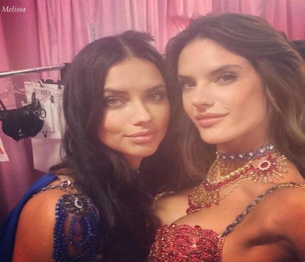 - Bazata in ce sens? =)))) :3 #elena.Multumesc:))*te cuprind cu bratele;;)#kol