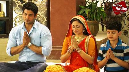 10940470_730643203715070_1006258420020159957_n - mica mireasa