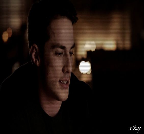 ▬ ❝Gata nu te mai ating...#freya[=)) |se tranteste pe fotoliu| - here - episode 41 - done