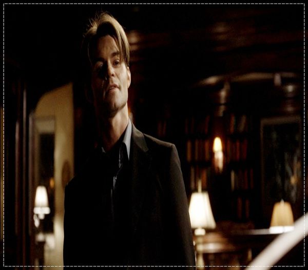 ;; *vine de sus aranjandu-si bretonelul* - here - episode 41 - done