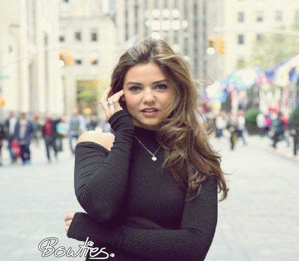 ×ƛƔƛƊƛƘЄƊƛƔƦƛ ☠ ¦ eşti naş;pa. =( #tyler; helău, tăticu meu valoros. #ilie (cl) - here - episode 41 - done