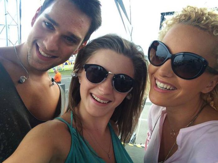 10481728_769903696395366_6124694940616882758_n