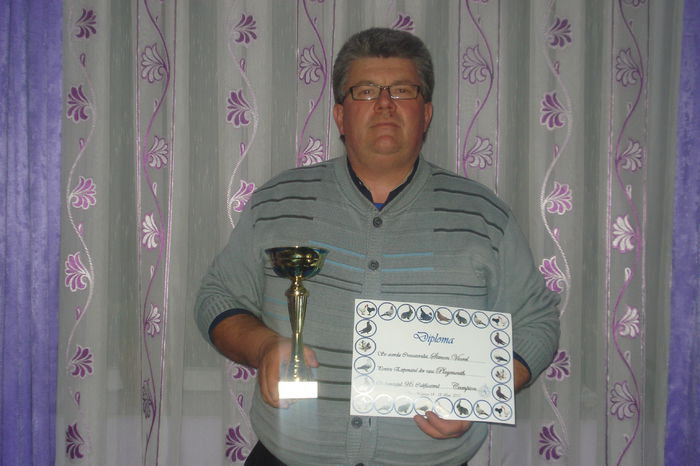 091; EXPO CLUJ-NAPOCA 2015-CAMPION RASA PLYMOUTH ROCK ALB----COCOS-96 PUNCTE
