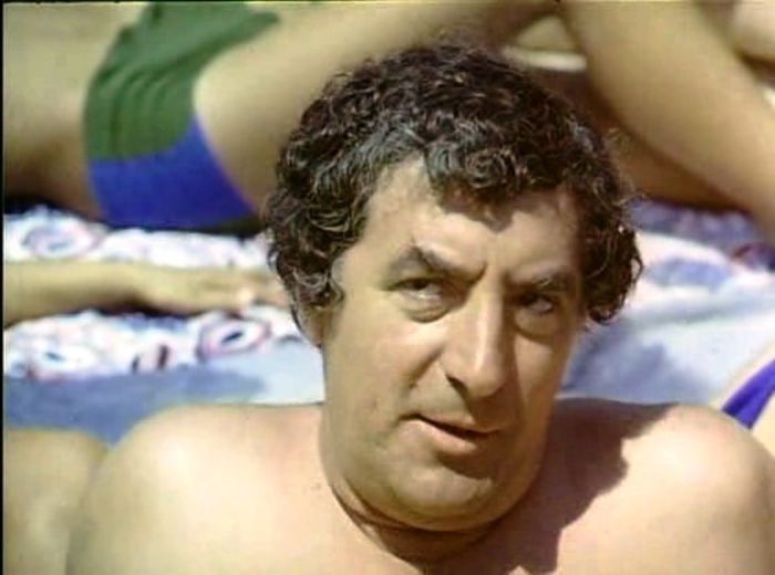 BD La Munte Si La Mare