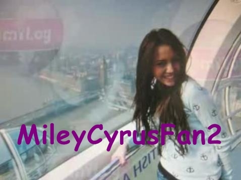 m171 - Miley Cyrus Rare