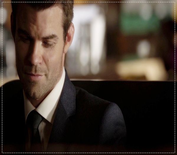 ;; *vine si il acompaniaza pe Salam cu un ACORDEON* =)))). - here - episode 41 - done