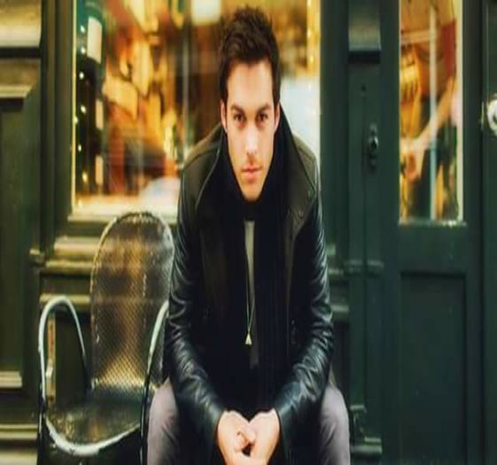 ❤;. #se uita mirat. elena vorbește urât o.o =)))) - here - episode 41 - done