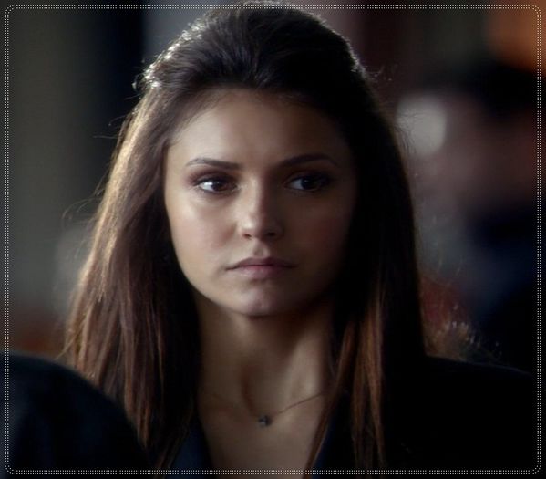 clk Nu, nu l-ai gresit *ia o cutie cu bomboane si se duce spre ei* ;;); {O sa ti-l fac inapoi mare pe Klaus...promit=))))))}
