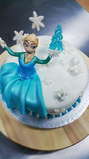 tort Frozen  :)) Elsa :)))