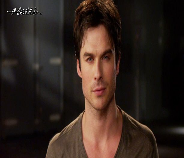 -Cl Pari sanatos :-? :)) #alaric.Bravo :* *imi pun mana pe pieptul tau*#ele; Oh,nu plange.*deschid bratele si rad*Te-ai dus pentru fete :O,pot vezi?:)) * ma uit cu coada ochiului la elena*O sa treci!cred in tine!#bro;3
