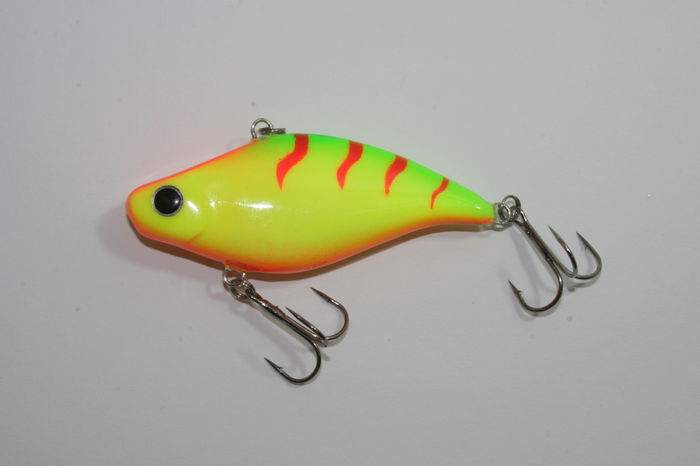 4470 - 7cm lipless 17, 20, 24g