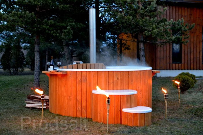 Ciubar din fibra de sticla  cu soba interna   Hot tub - suprateran gradina 1