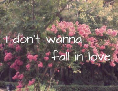 tumblr_n0j8sc8RkA1s9ms93o1_400