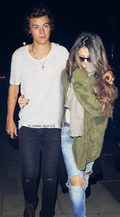 large (5) - girls and harry