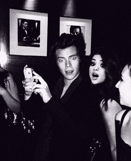 large (9) - girls and harry
