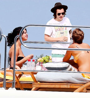 large (13) - girls and harry