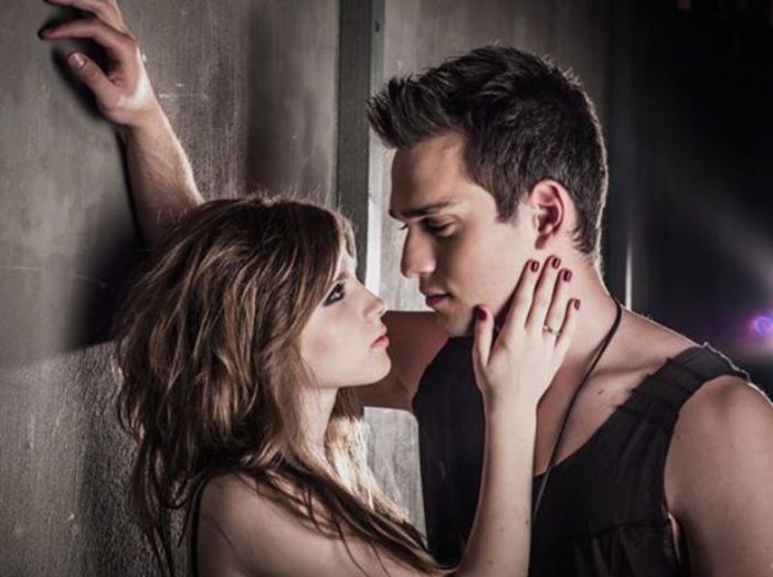 1013484_600375969995262_437871671_n