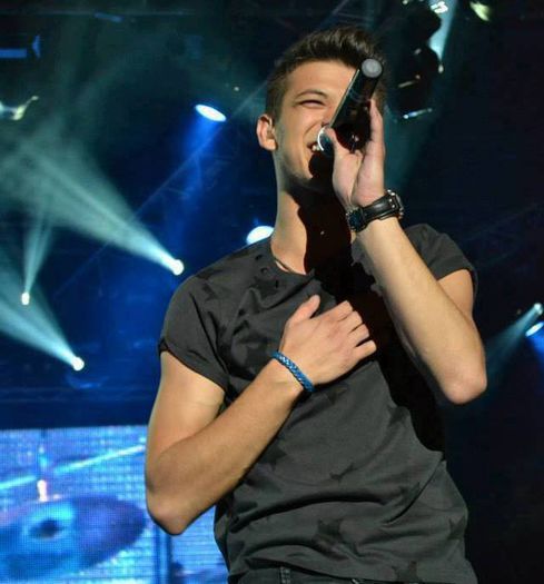 1476180_1388479808068485_372442174_n