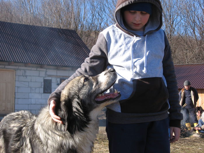 Pandur si stăpanul” Luca”