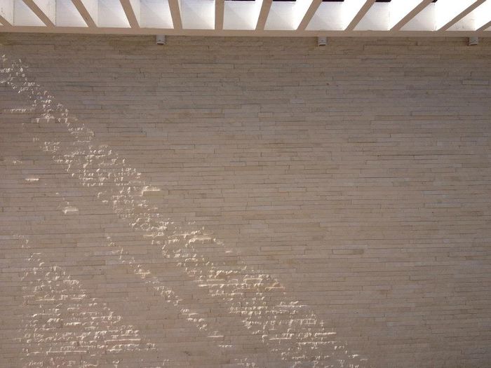 644661_366310240109710_435738182_n