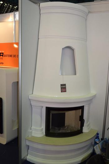 528987_281672538573481_562260927_n