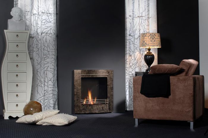 418429_254731677934234_1837059766_n