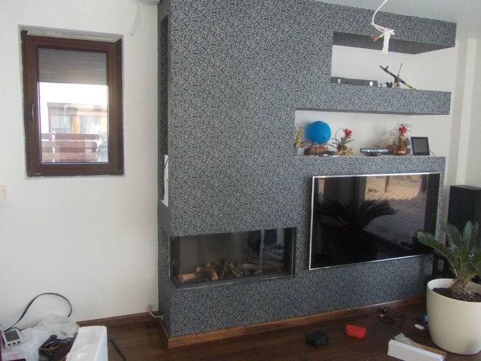 417658_244691222271613_2029067405_n