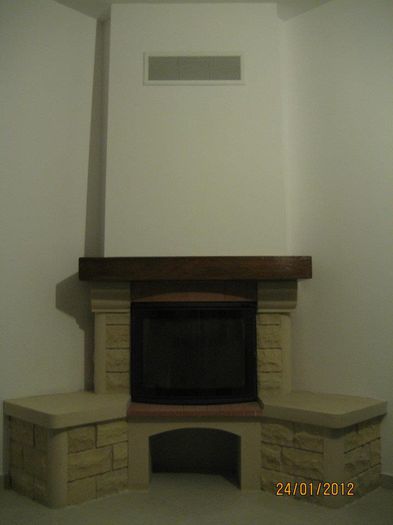 409033_243311159076286_2104135407_n - CONSTRUCTII SEMINEE