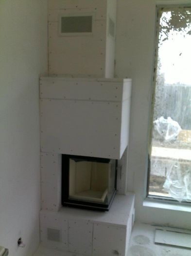 375258_216441025096633_926583897_n - CONSTRUCTII SEMINEE
