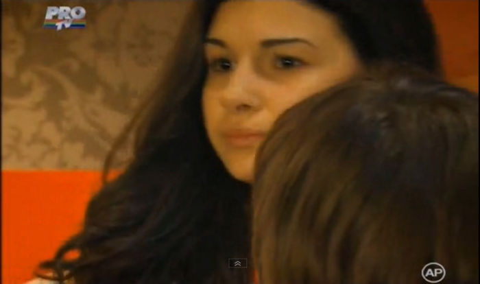 bandicam 2015-02-01 00-49-16-910 - Anca si Ioana