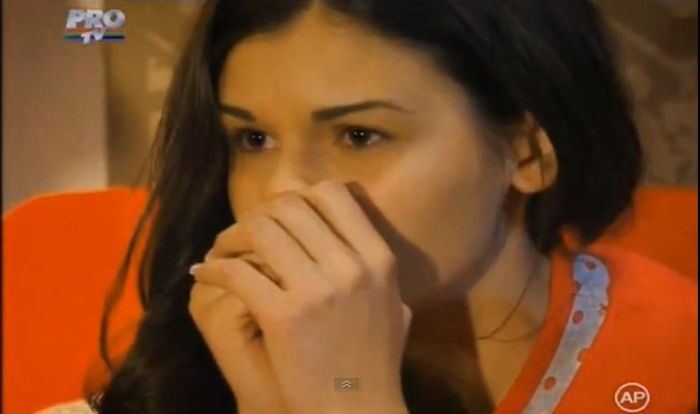 bandicam 2015-02-01 00-49-19-554 - Anca si Ioana