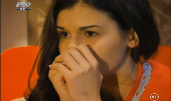bandicam 2015-02-01 00-49-19-748 - Anca si Ioana