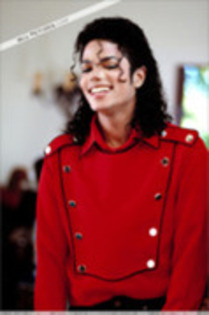 NDXBCMKKAFEKFCHZNWZ[1] - Michael Jackson