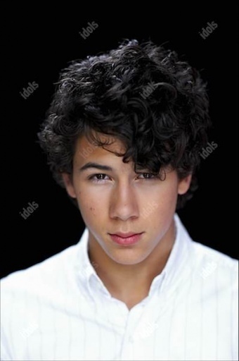 PR-Purposes-Holland-by-William-Rutten-nick-jonas-8508386-340-512 - Imagini de pe FanPop