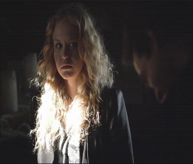 ♚ .nɘɘυp ♔ . nu vreau să fiu cicălitoare dar realizați câte persoane nevinovate; vor murii odată cu ei ? Și că și corpul în care sunteți o să moară odată ce vraja se duce la capăt ?
