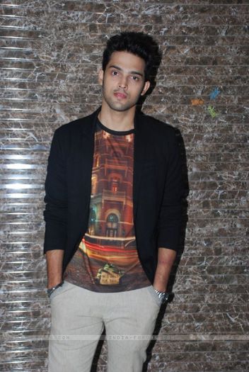 348851-parth-samthaan-poses-for-the-media-at-the-success-bash-of-kaisi - Parth Samthaan