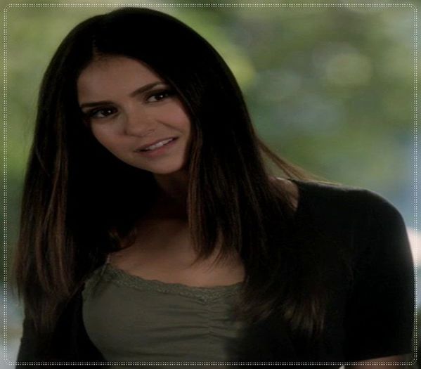 *se aseaza langa el la bar* Te distrezi?