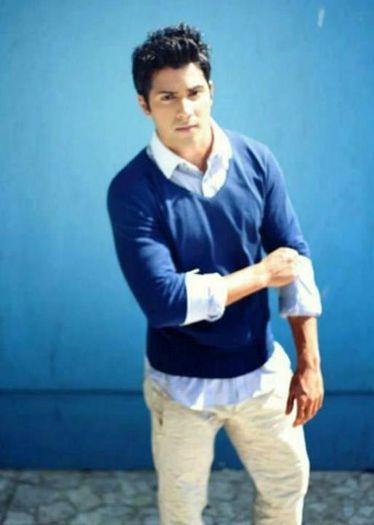 Bun..inainte de toate, stiti sa tineti betele?