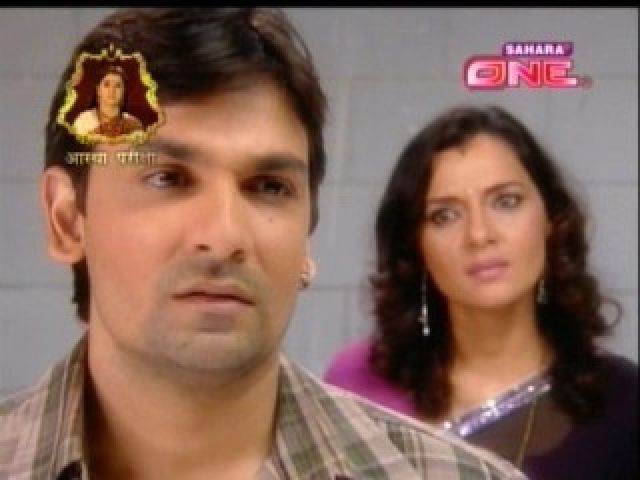 5883227 - In cautarea fericirii-Ghar Ek Sapnaa