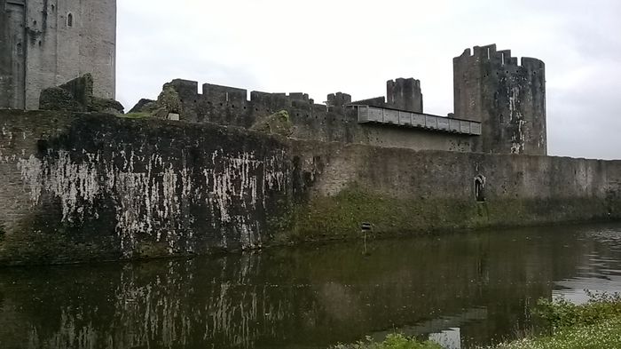 WP_20140531_11_08_03_Smart[1] - c Tara Galilor - Castelul Caerphilly